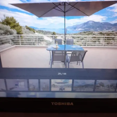 Evgenias Luxury Panoramic Villas *